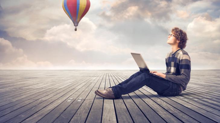 Self-knowledge: An Advantage or an Illusion?