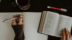 Expressive Writing: Meaning and Advantages