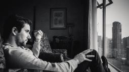 How Does Thinking Black And White Hurt You?  And What Can You Do To Change It?