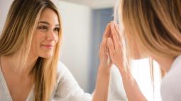 16 Simple Ways to Love Yourself Again
