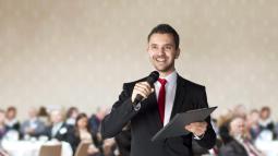 7 Ways to Reduce Filler Words in Public Speaking