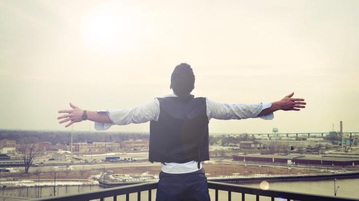 Breaking Free: Overcoming Negative Beliefs to Reach Your Full Potential