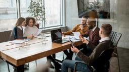 How Does Emotional Intelligence Help You Work with People You Don’t Like?