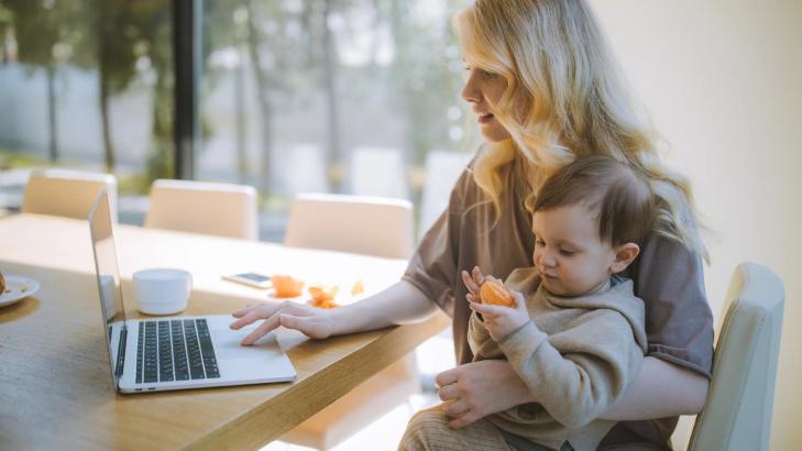 5 Steps to Support Working Mothers