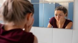 4 Scientifically Proven Ways to Detect and Stop Negative Self-Talk
