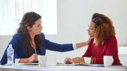 Four Ways to Deal with an Emotional Employee