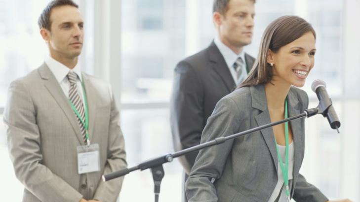 9 Tips to Help Introverts Overcome Public Speaking Fear