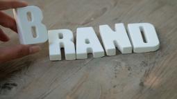 Building Your Brand: How to Create a Strong Identity and Stand Out from the Competition?