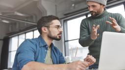 What Makes the Difference Between Persuasion and Manipulation?